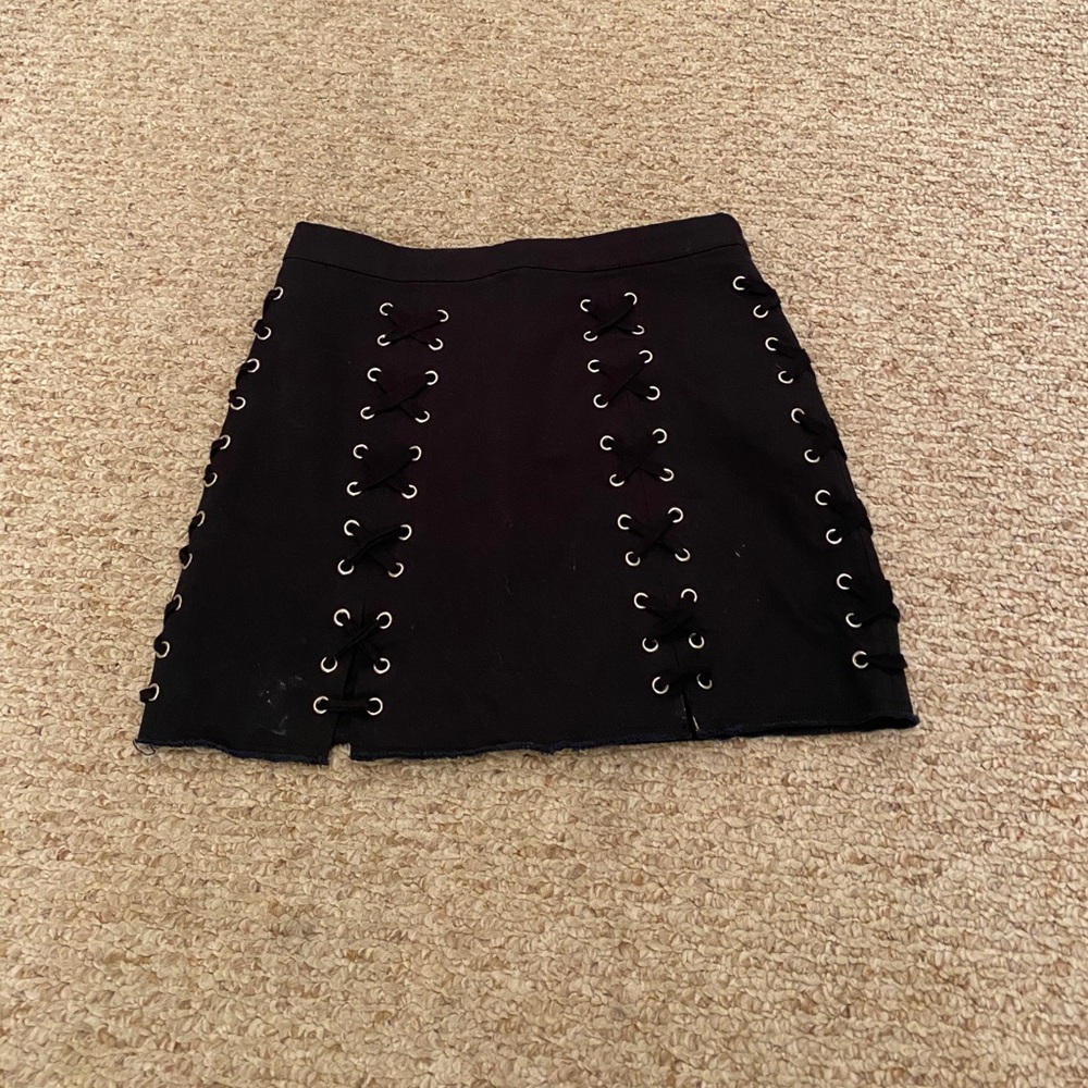 F21 black grommet skirt